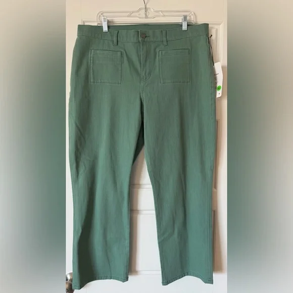 CAbi Green Austin Jeans - Picture 2 of 12